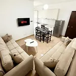 Emmy * Durrës