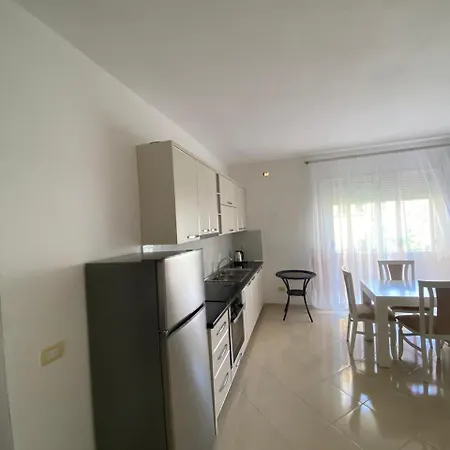 Apartment Emmy
