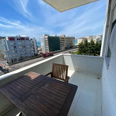 Emmy Apartment