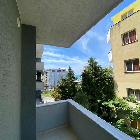 Emmy Durrës