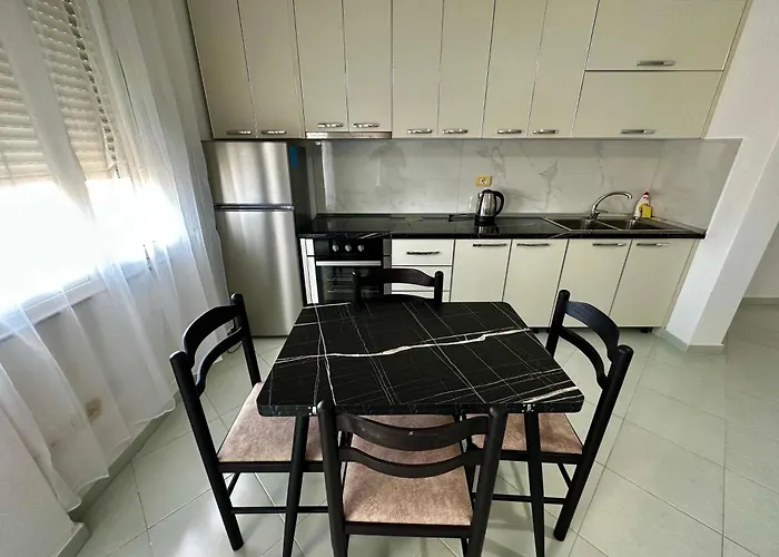 Emmy Apartman Durrës
